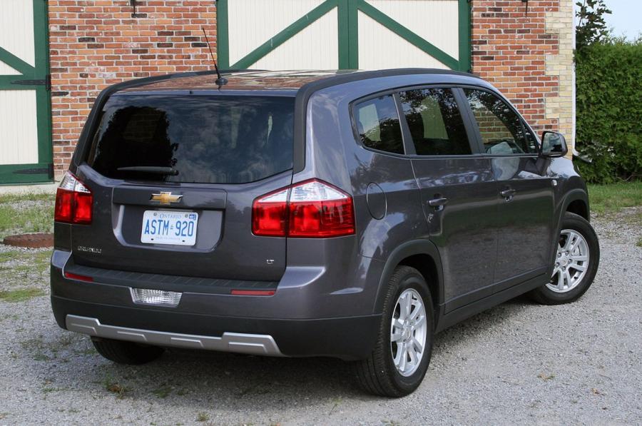  Chevrolet Orlando 2012 года  (фото 16 из 38)
